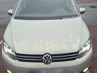 Gebraucht VW Touran Highline 140 PS (102 kW) 2012 Grau Van / Kleinbus