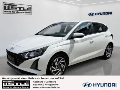 Gebraucht Hyundai i20 Trend 101 PS (74 kW) 2025 Silber Kleinwagen