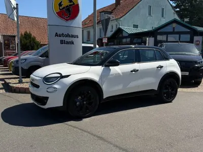 Neu Fiat 600 Street 101 PS (74 kW) 2026 Weiß SUV