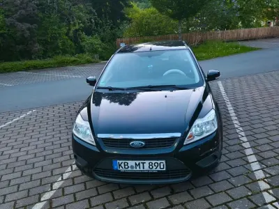 Gebraucht Ford Focus 101 PS (74 kW) 2008 Schwarz Kombi
