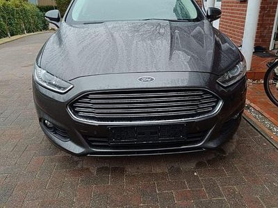 Gebraucht Ford Mondeo 120 PS (88 kW) 2016 Grau Kombi