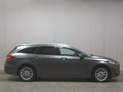 Gebraucht Ford Mondeo Titanium 150 PS (110 kW) 2022 Magneticgrau (metallic) Kombi