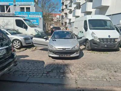 Gebraucht Peugeot 206 CC Filou 109 PS (80 kW) 2002 Silber Cabrio