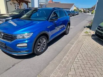 Gebraucht VW T-Roc Sport 150 PS (110 kW) 2021 Blau SUV