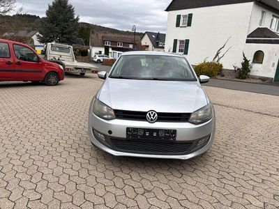 Usata VW Polo Trendline 69 CV (50 kW) 2011 Argento Utilitaria
