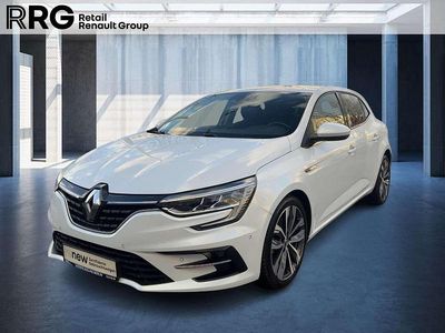 Weiß Gebraucht 2021 Renault Mégane Intens Limousine | 16.790 €
