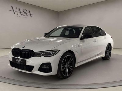 Gebraucht BMW 320e M Sport 163 PS (119 kW) 2021 Alpinweiss iii Limousine