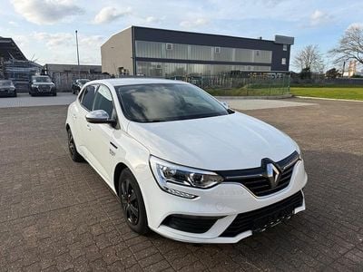 Gebraucht Renault Mégane IV 116 PS (85 kW) 2019 Weiß Limousine