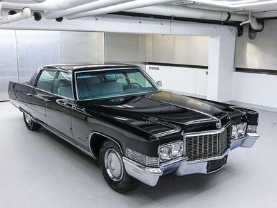 Schwarz Gebraucht 1970 Cadillac Fleetwood Limousine | 25.900 €