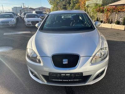 Silber Gebraucht 2012 Seat Leon Stylance Limousine | 8.190 € (Fairer Preis)