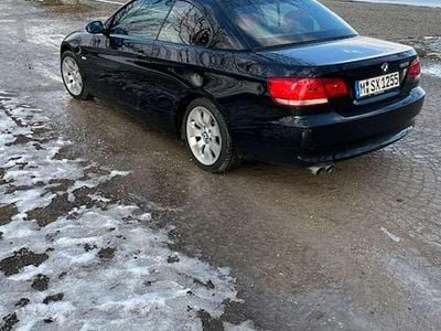 Schwarz Gebraucht 2006 BMW 325 Cabriolet Exclusive Cabrio | 14.800 € (Etwas zu teuer)