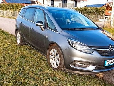Gebraucht Opel Zafira Business Innovation 170 PS (125 kW) 2017 Grau Van / Kleinbus