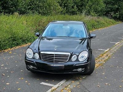 Mercedes E200