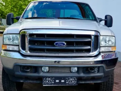 Gebraucht Ford V8 325 PS (239 kW) 2004 Silber Pickup