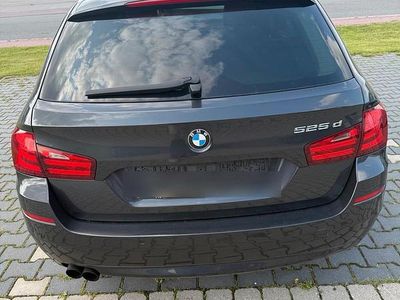 BMW 525