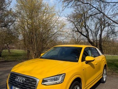 Gebraucht Audi Q2 S-Line 116 PS (85 kW) 2017 Gelb SUV