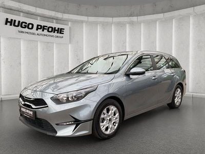 (css) lunar silver m Gebraucht 2023 Kia Ceed Vision Kleinwagen | 19.900 € (Fairer Preis)