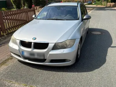 Gebraucht BMW 320 164 PS (120 kW) 2007 Silber Kombi