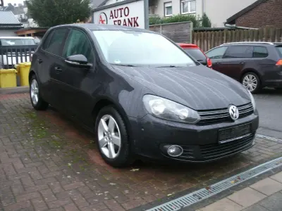 Gebraucht VW Golf VI Comfortline 80 PS (58 kW) 2010 Schwarz Kleinwagen