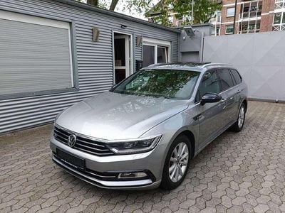 Gebraucht VW Passat Highline 150 PS (110 kW) 2019 Pyrit silber Kombi