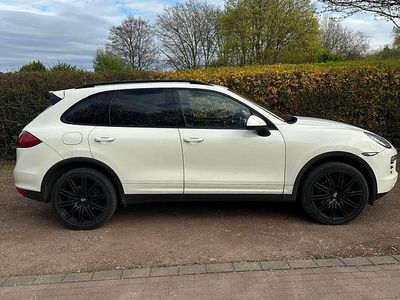 Usata Porsche Cayenne 245 CV (180 kW) 2011 Bianco SUV