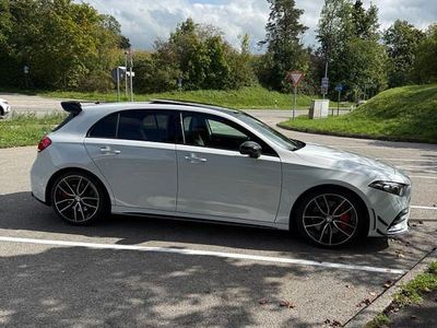 Weiß Gebraucht 2022 Mercedes A35 AMG AMG Limousine | 43.500 € (Teuer)