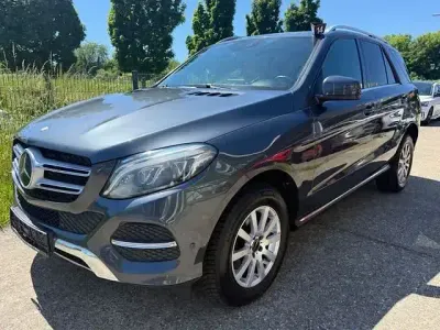 Używany Mercedes GLE350 258 KM (189 kW) 2016 Srebrny SUV