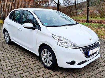 gebraucht Peugeot 208 PureTech 82 Active