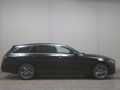 Usata Mercedes E300 AMG line 306 CV (225 kW) 2022 Nero Berlina