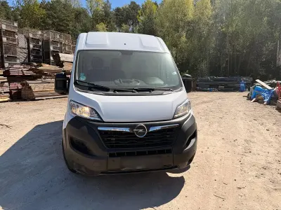Gebraucht Opel Movano 140 PS (102 kW) 2022 Weiß Van