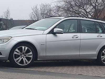 Gebraucht Mercedes C200 136 PS (100 kW) 2010 Silber Limousine