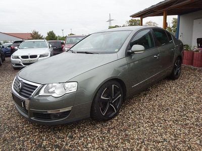 Gebraucht VW Passat Sportline 150 PS (110 kW) 2005 Grün Limousine