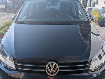VW Sharan