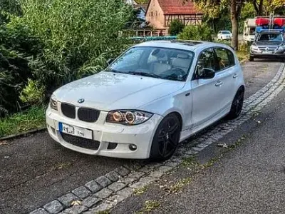 Gebraucht BMW 130 M Sport 258 PS (189 kW) 2009 Weiß Kleinwagen