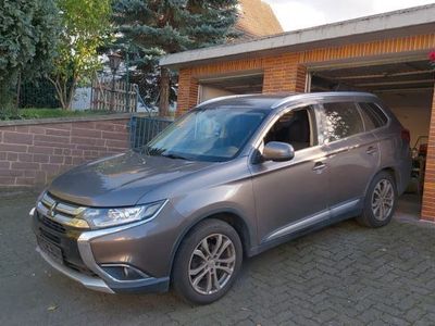 gebraucht Mitsubishi Outlander 2.2 DI-D Plus ClearTec 2WD Plus