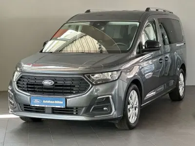 Gebraucht Ford Grand Tourneo Connect Titanium 122 PS (89 kW) 2025 Grau Van / Kleinbus