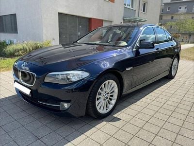 Blau Gebraucht 2012 BMW 530 Comfort Edition Limousine | 9.900 € (Superpreis)