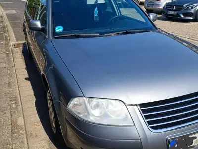Gebraucht VW Passat 116 PS (85 kW) 2003 Grau Kombi