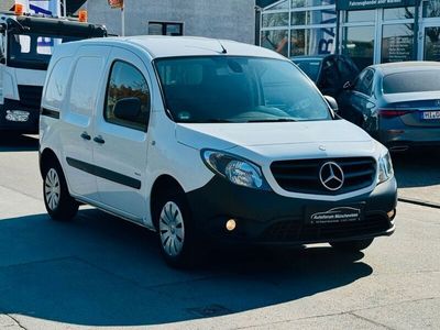 Mercedes Citan 109