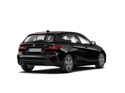 Gebraucht BMW 118 Sport Line 136 PS (100 kW) 2023 Schwarz ii Limousine