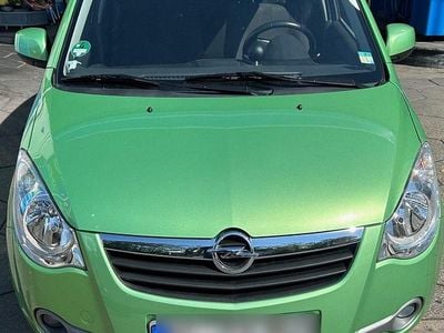 Grün Gebraucht 2008 Opel Agila Kleinwagen | 2.850 € (Fairer Preis)