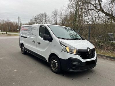 Gebraucht Renault Trafic 125 PS (91 kW) 2015 Weiß Van / Kleinbus