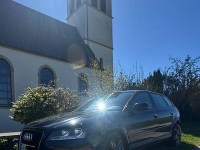 Gebraucht Audi A3 Design 105 PS (77 kW) 2011 Schwarz Kleinwagen