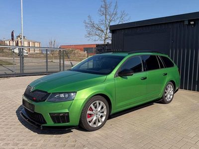 Gebraucht Skoda Octavia RS 220 PS (161 kW) 2015 Grün Kleinwagen