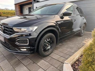 Usata VW T-Roc R-line 116 CV (85 kW) 2021 Nero SUV