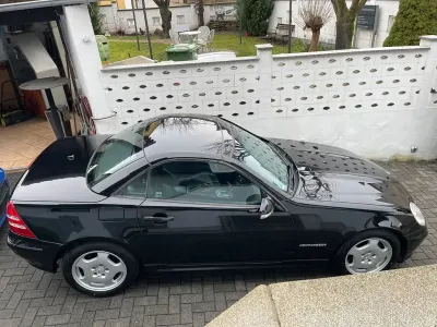 Usata Mercedes SLK200 163 CV (119 kW) 2000 Nero Cabrio