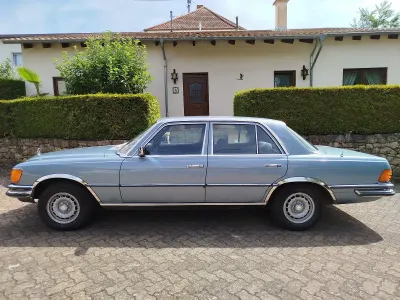 Gebraucht Mercedes 280 185 PS (136 kW) 1979 Blau Limousine