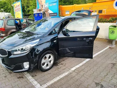 Brugt Kia Carens 135 HK (99 kW) 2013 Sort MPV