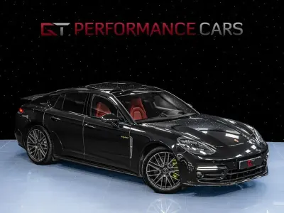 Occasion Porsche Panamera 4 Platinum Edition 462 PK (339 kW) 2023 Zwart Sedan