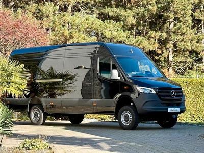 Neu Mercedes Sprinter 190 PS (139 kW) 2025 Schwarz Van